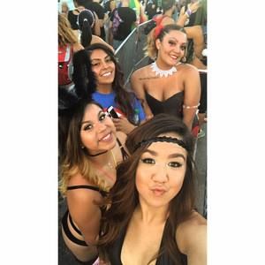 Meet your Posher, Danielle