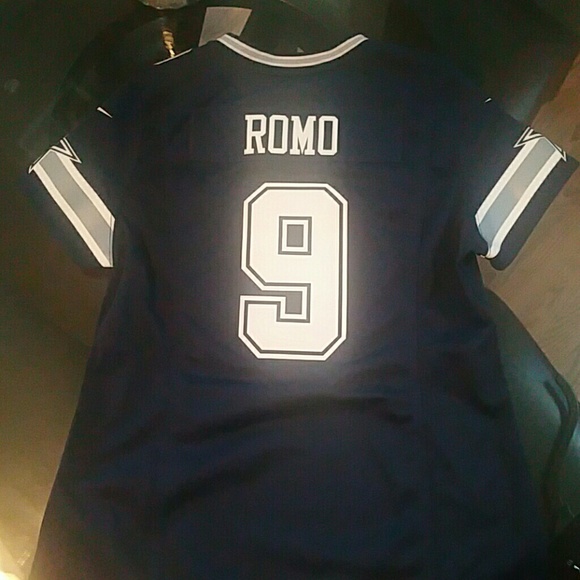 Authentic Cowboys jerseys - Picture 2 of 3