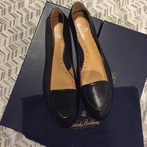 Brooks Brothers flats