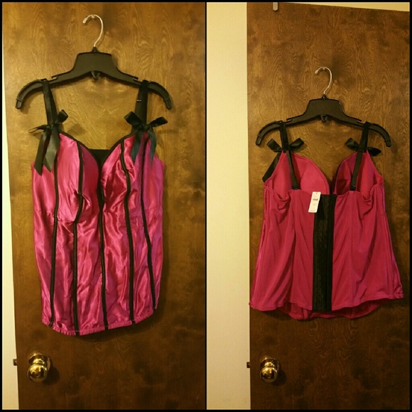 Cacique Burgundy & Black Bustier 22/24 NWT