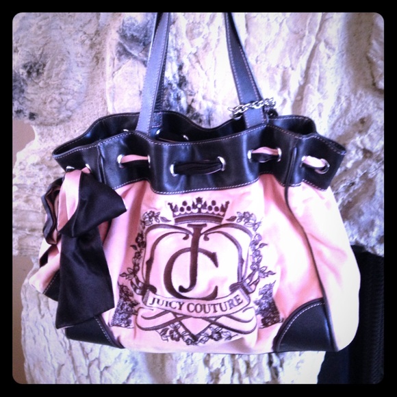 Juicy Couture Handbags - Juicy couture pink daydreamer