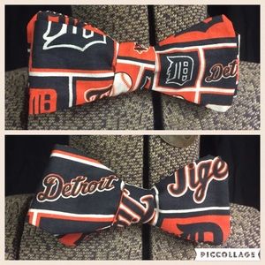 Detroit Tigers bowties