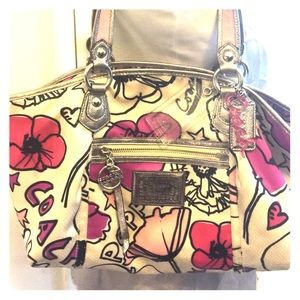 Coach Poppy Purse. Very good condition