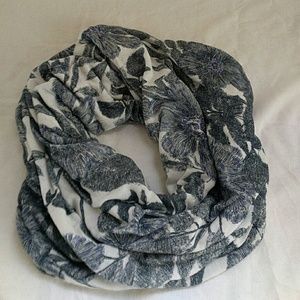 Anthropologie (Porridge) Infinity Scarf