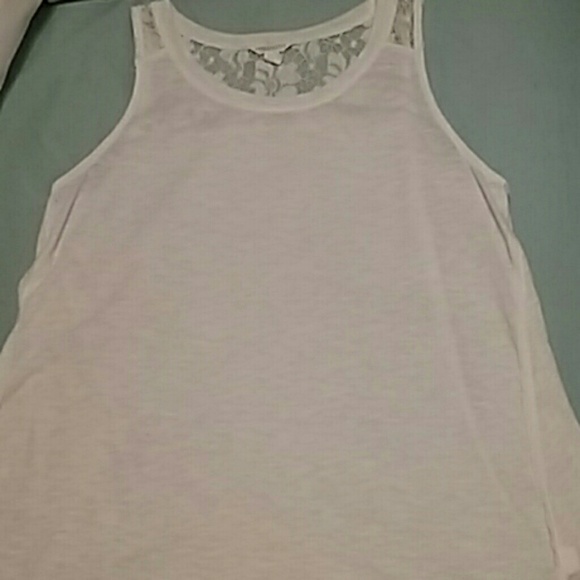 White tank top with lace