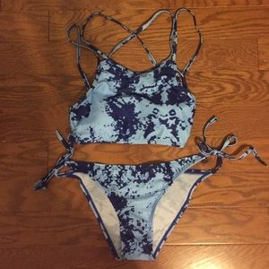 ❌❌❌❌❌Tye dye halter bikini set. Fits like picture
