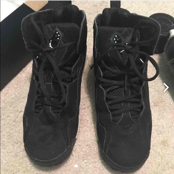 Black true flights