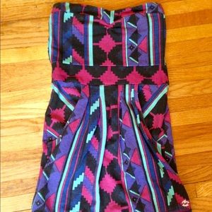 Billabong XS dress with pockets!