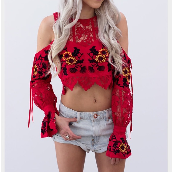For Love and Lemons Tops - 💋FOR LOVE AND LEMONS Cecilia Crop Top