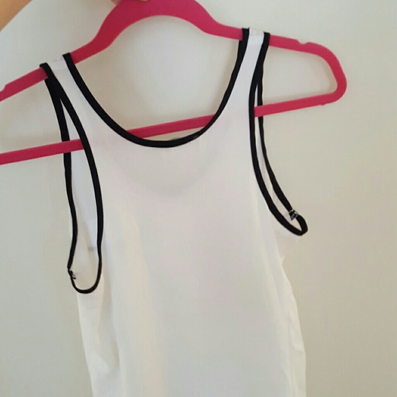 Blouse - Picture 3 of 3