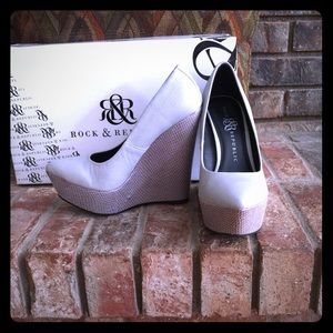 Rock & Republic Wedges