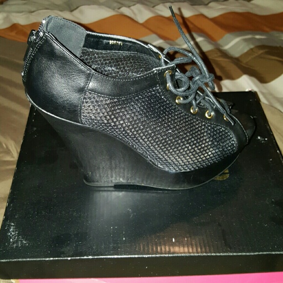 Charlotte russe wedges