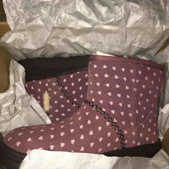 Purple girl uggs