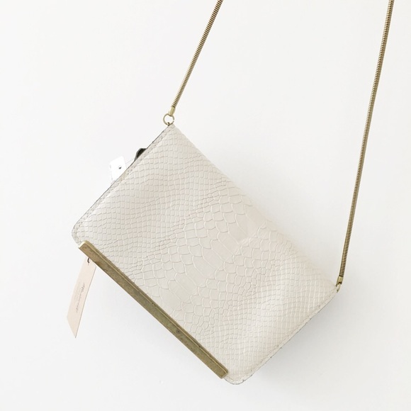 Madewell Handbags - White Leather Snakeskin Madewell Crossbody Clutch