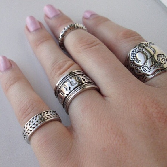 Jewelry - Silver Boho Elephant Ring Set