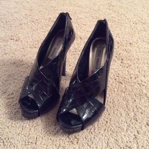 Steve Madden Open Toe Pump Sandal