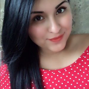 Meet your Posher, Becky