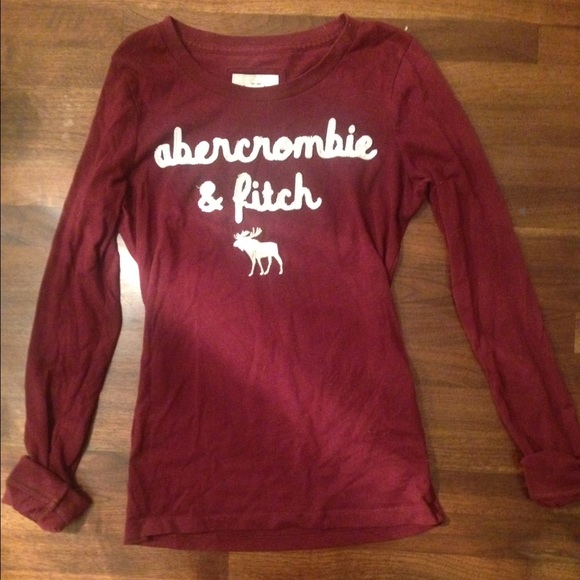 LONG SLEEVE MAROON T-SHIRT Abercrombie & Fitch