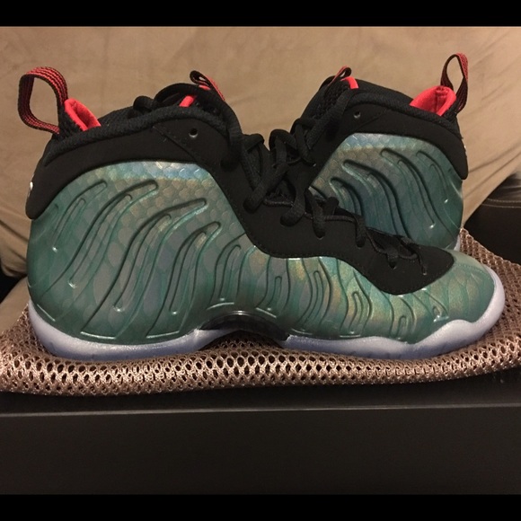 Nike Foamposite GS