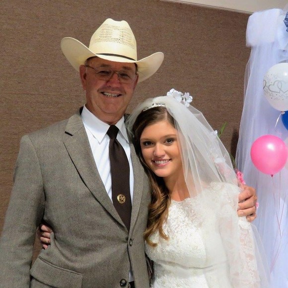 Meet your Posher, Ruth - Picture 1 of 1