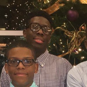 Meet your Posher, Adam