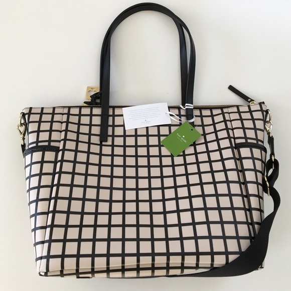 SALE PRICE FIRM🎉HP🎉 Kate Spade Diaper/Travel Bag - Picture 2 of 4