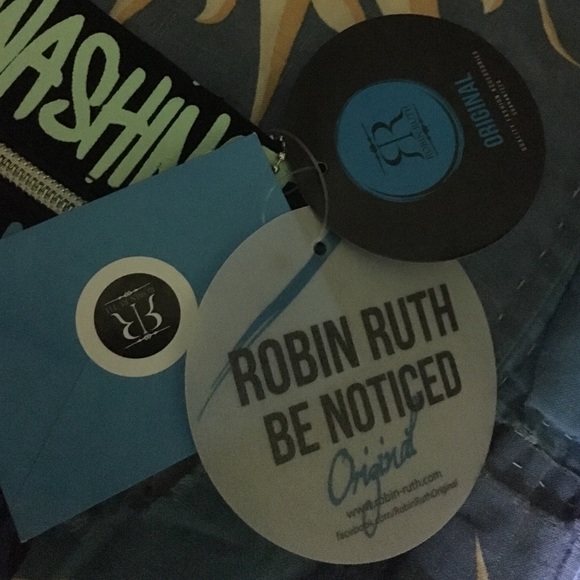 Robin Ruth Original Bag & Coin Purse!! NWT!! β€οΈ - Picture 4 of 4