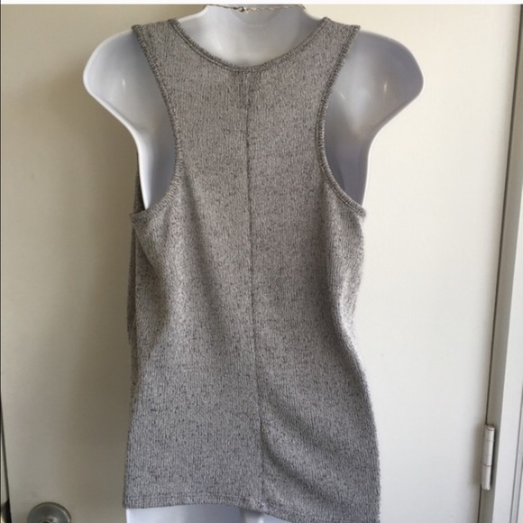 NWT super cute tank top. - Picture 3 of 3