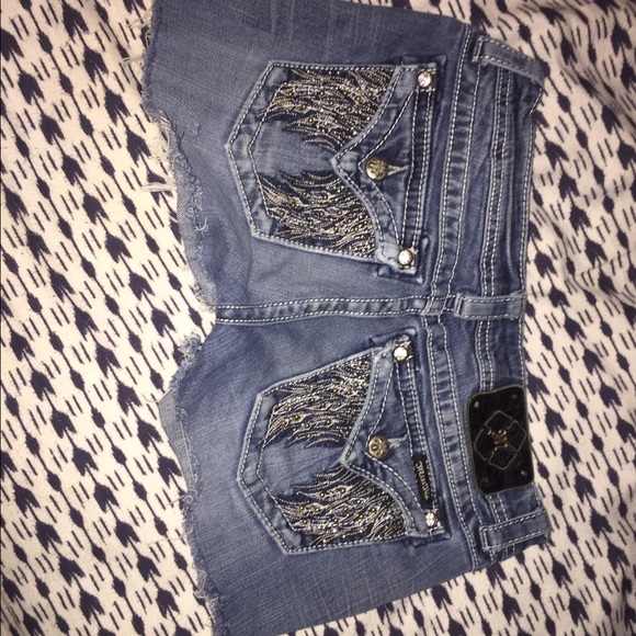 MISS ME cut offs size 27