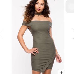 Cute/sexy, off the shoulder, bodycon dress