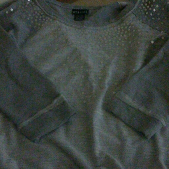 Sweat shirt