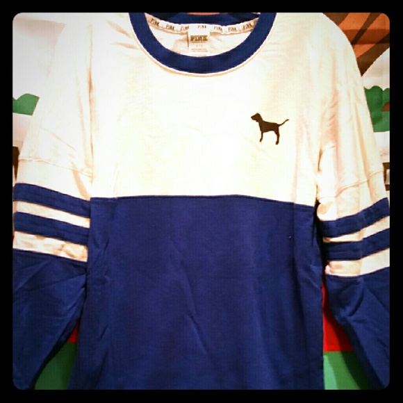 Victoria's Secret Long Sleeve Shirt