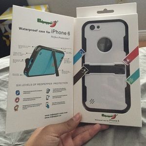 Waterproof iPhone 6 case
