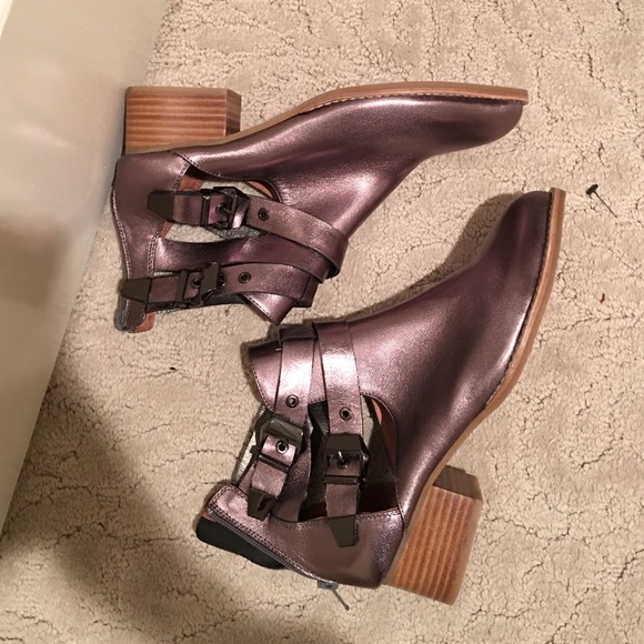 Jeffrey Campbell booties NEVER WORN