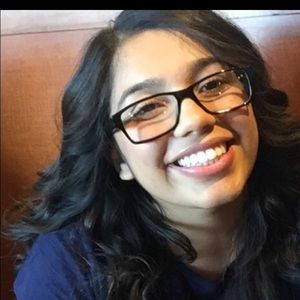 Meet your Posher, Maritza