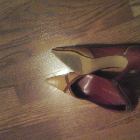 Shoes - Picture 2 of 2
