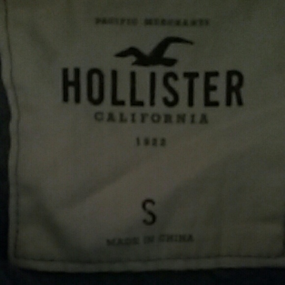 Gray Hollister sweat shirt - Picture 2 of 2