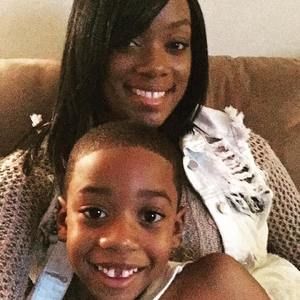 Meet your Posher, Angela