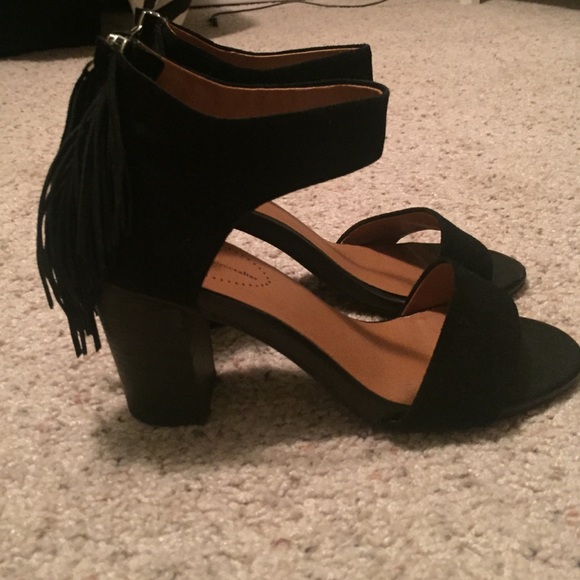 Black fringe heels