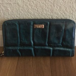 Genuine Kate Spade Wallet barely used
