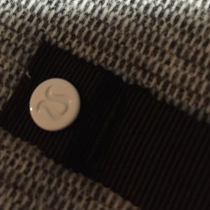Authentic Lululemon Button Scarf / Grey & White
