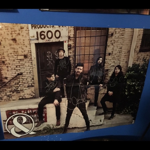 Signed of mice and men poster