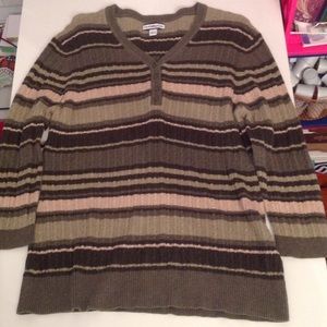 Croft&Barrow 3/4 length V-Neck Sweater