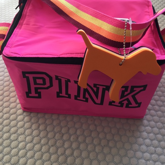 PINK by VS Cooler bag & keychain