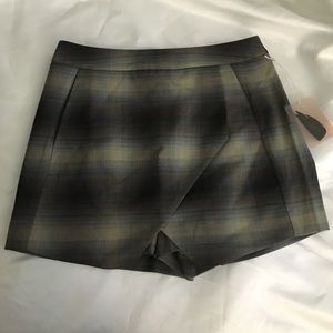 Forever21 plaid skort