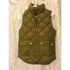 Authentic J. Crew excursion vest!