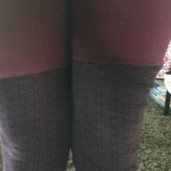 Yoga leggings - Picture 2 of 3