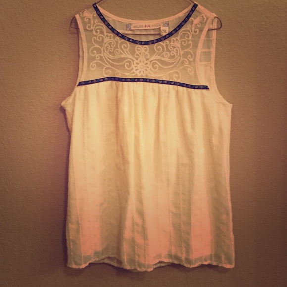 Chelsea & Violet tank blouse