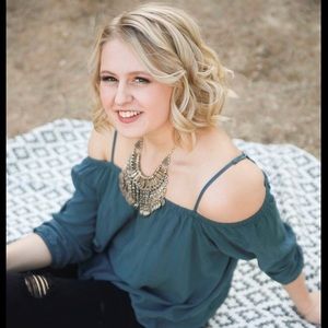 Meet your Posher, Laney