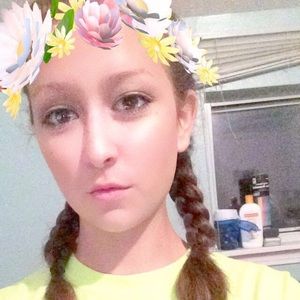 Meet your Posher, Casey